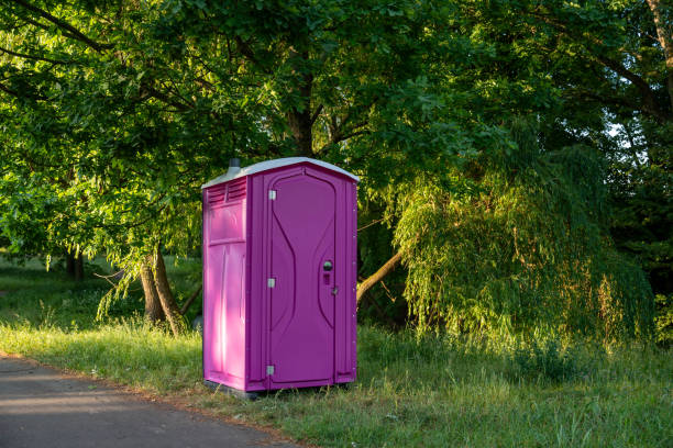 Best Temporary restroom rental  in Garden City, KS